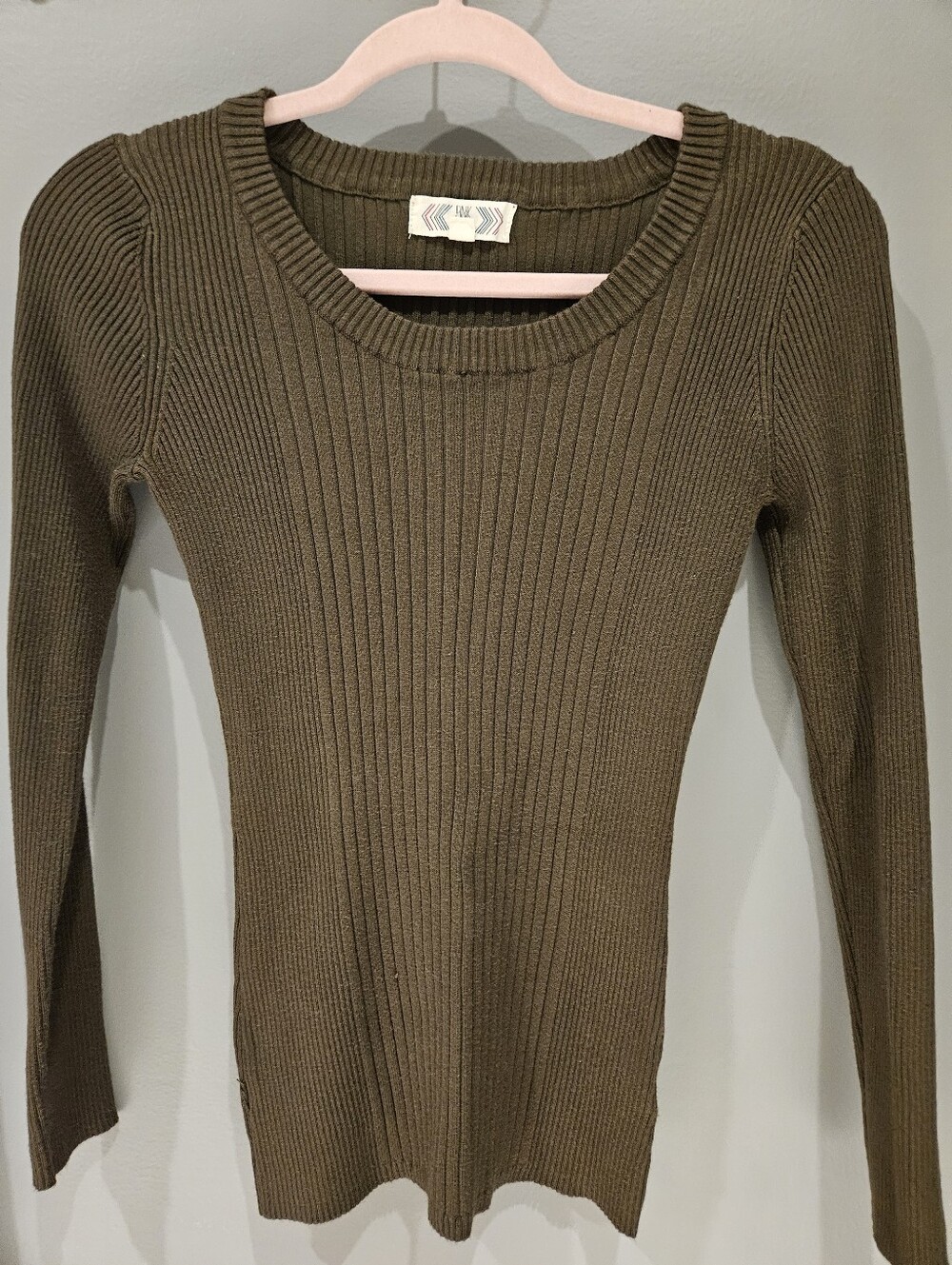 Pink Rose Olive Ribbed Scoop Neck Sweater Size LARGE